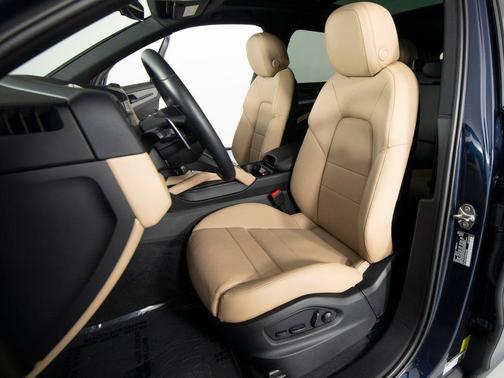 2025 Porsche Cayenne Cayenne