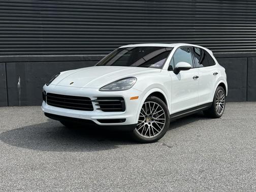 2022 Porsche Cayenne Platinum Edition