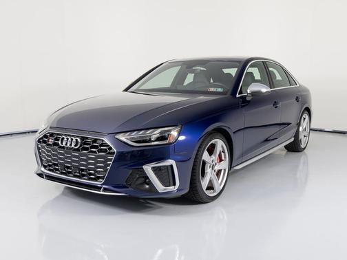 Navarra Blue Metallic 2023 Audi S4 Prestige TFSI quattro Tiptronic