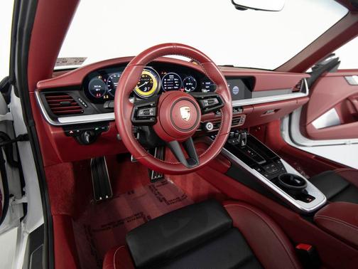 2022 Porsche 911 Turbo S