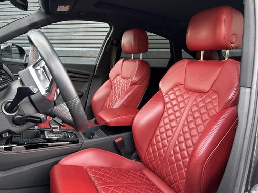 2023 Audi SQ5 3.0T Premium Plus