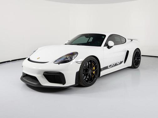 2022 Porsche 718 Cayman GT4