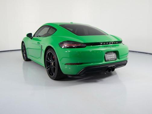 2023 Porsche 718 Cayman S
