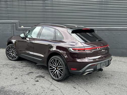2024 Porsche Macan Base