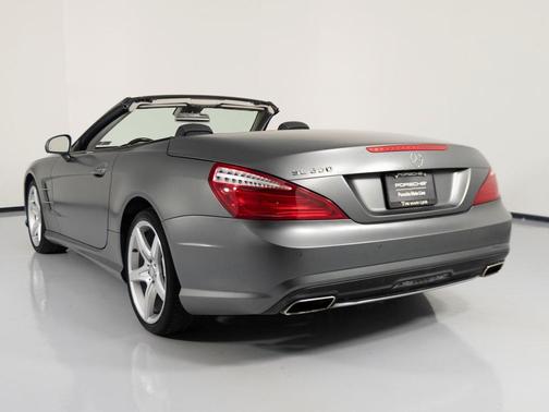 2016 Mercedes-Benz SL 550 SL 550
