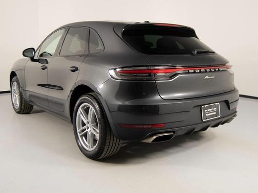 2021 Porsche Macan