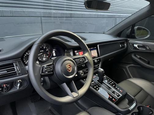 2026 Porsche Macan GTS
