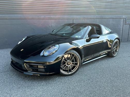 2023 Porsche 911 Targa