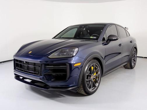 2025 Porsche Cayenne Turbo GT