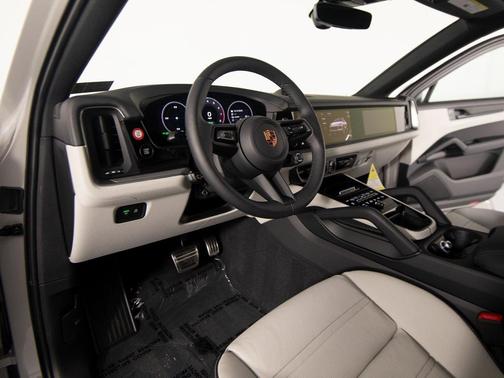 2026 Porsche Cayenne Cayenne S E-Hybrid