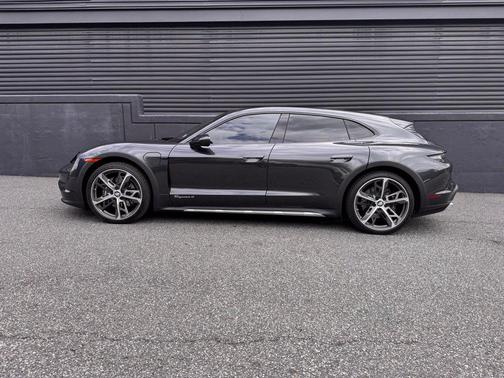 Volcano Grey Metallic 2022 Porsche Taycan 4