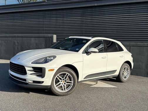 2020 Porsche Macan