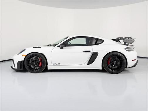 2023 Porsche 718 Cayman GT4 RS