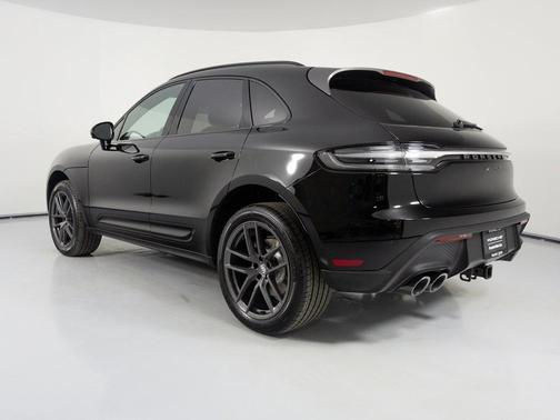 2026 Porsche Macan T