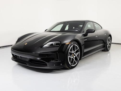 2025 Porsche Taycan