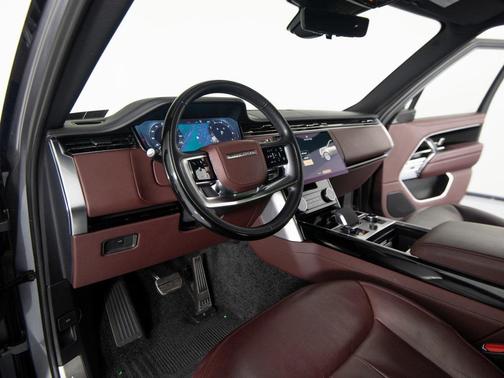 2023 Land Rover Range Rover P530 SE