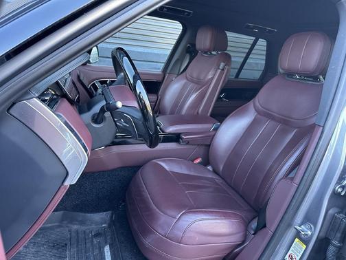 2023 Land Rover Range Rover P530 SE
