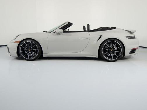 2022 Porsche 911 Turbo S