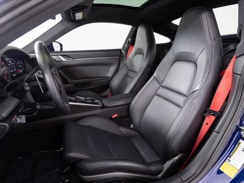 2022 Porsche 911 Carrera S