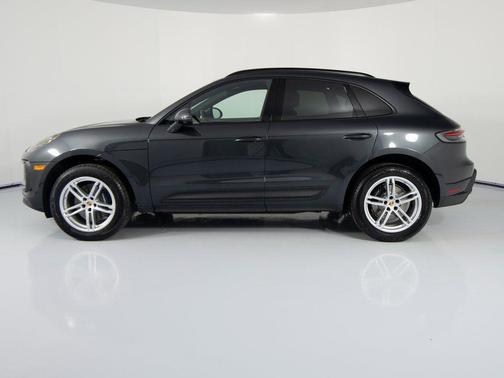 2025 Porsche Macan T