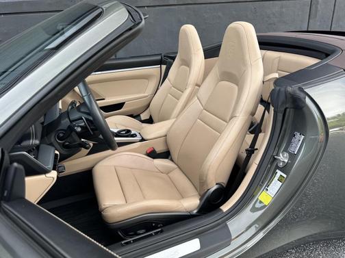 2021 Porsche 911 Carrera S