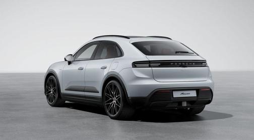 2025 Porsche Macan 4