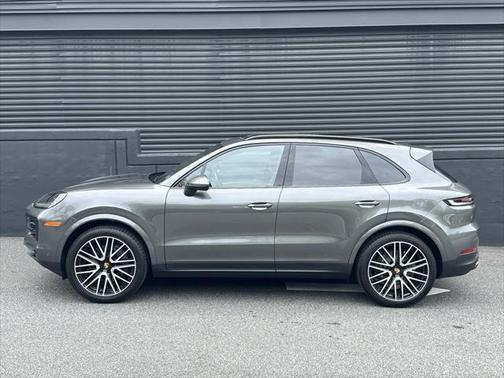 2024 Porsche Cayenne