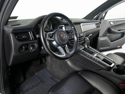 Black 2020 Porsche Macan Macan
