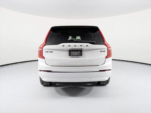 2023 Volvo XC90 B6 Plus 7-Seater