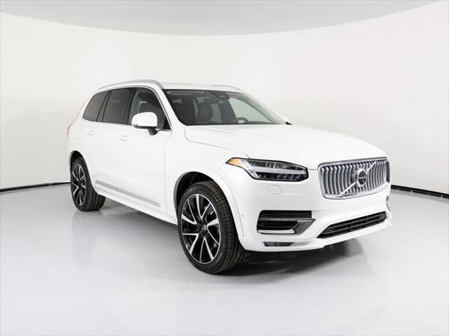 2023 Volvo XC90 B6 Plus 7-Seater