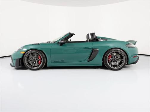 2024 Porsche 718 Spyder RS