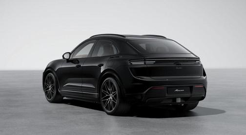 2025 Porsche Macan Turbo