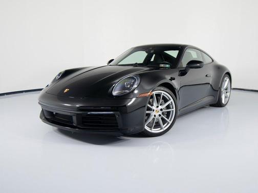 2024 Porsche 911 Carrera 4