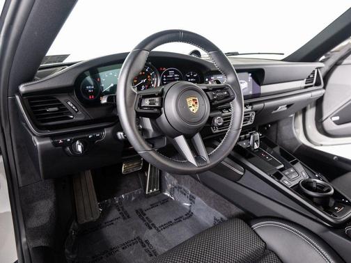 2024 Porsche 911 Carrera T