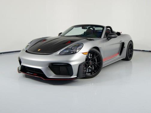 2025 Porsche 718 Spyder RS