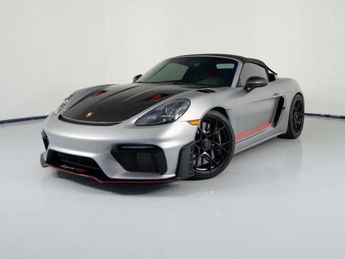 2025 Porsche 718 Spyder RS