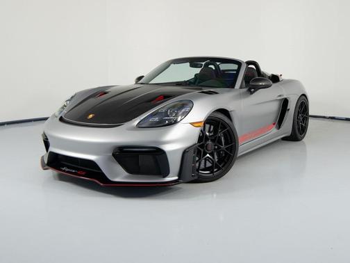 2025 Porsche 718 Spyder RS