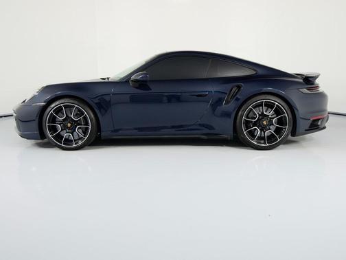 2021 Porsche 911 Turbo