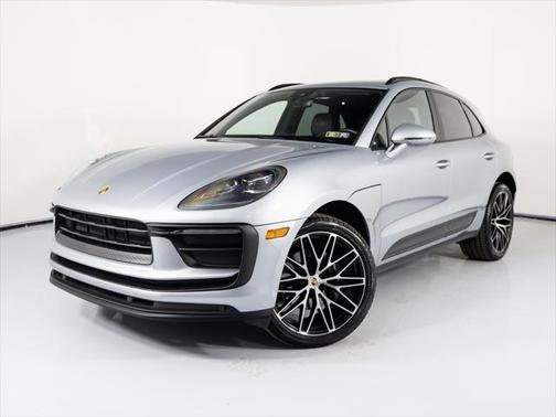 2022 Porsche Macan Base