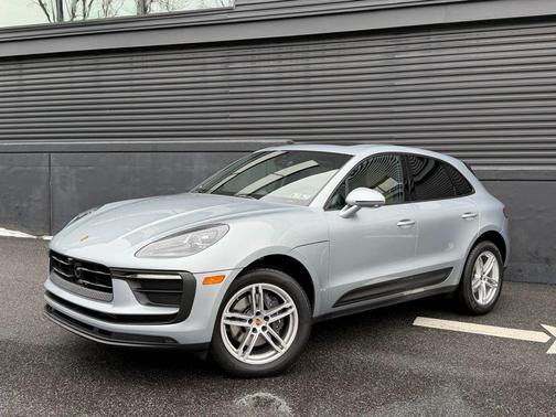 2025 Porsche Macan 