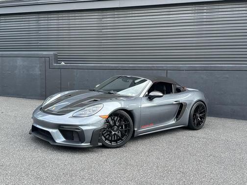 2024 Porsche 718 Spyder RS