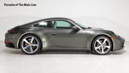 Photo 4 of 22 of 2020 Porsche 911 Carrera