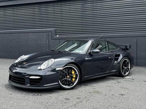2008 Porsche 911 GT2