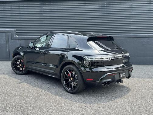 2024 Porsche Macan GTS