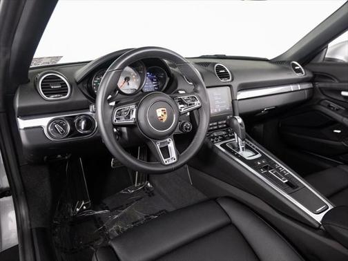 2024 Porsche 718 Boxster S