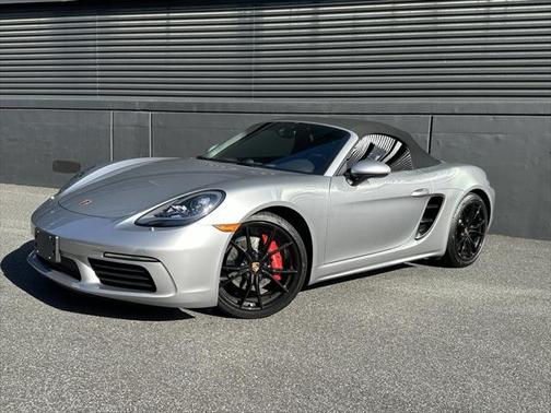 2024 Porsche 718 Boxster S