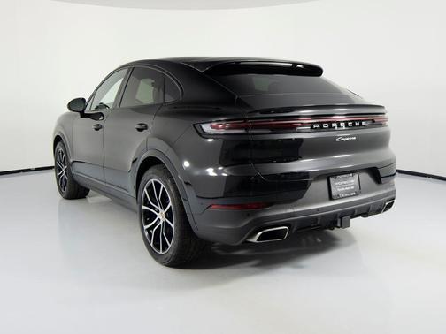Chromite Black Metallic 2025 Porsche Cayenne Cayenne