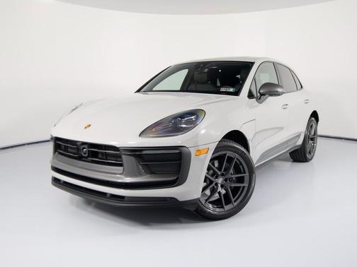 2026 Porsche Macan T