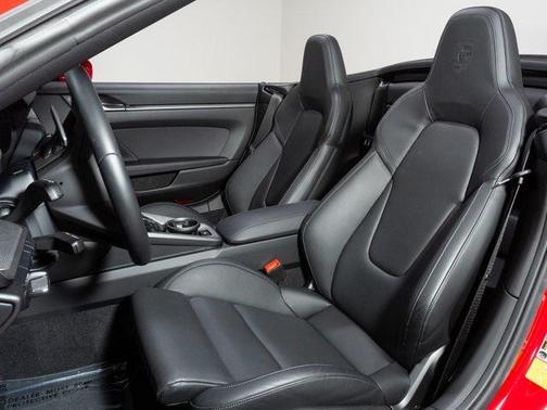 2024 Porsche 911 Carrera