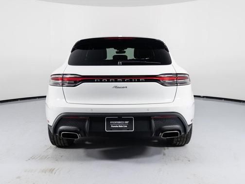 2025 Porsche Macan